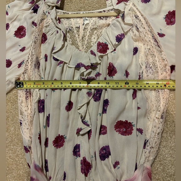 Intimately Free People “Poppy” Print long sleeve ruffle body suit in cream 🌸 - Picture 10 of 12